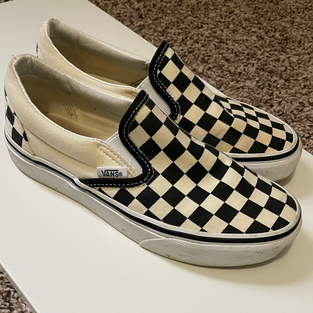Checkerboard Slip-On Black & White Vans